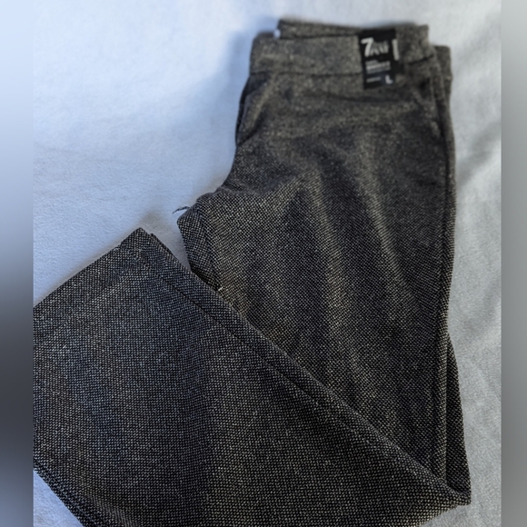 New York & Co 7th Ave Pant Grey Tweed Pattern Bootcut Size L Pull On NWT - Picture 1 of 10